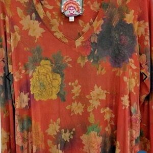 Johnny Was Women's Embers Floral Favorite Lg Slv Red/Multi Size XS Swing T-Shirt